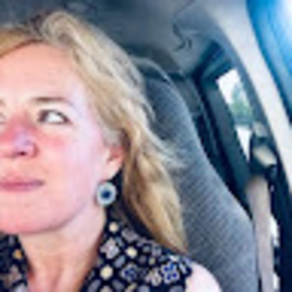 Meet your Posher, Lily - Picture 1 of 1